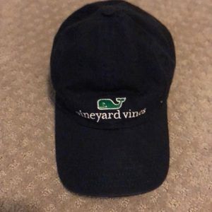 Women’s ball cap, vineyard vines